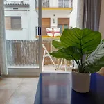 דירה Gloria By Hello Homes