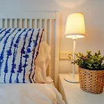 דירה Gloria By Hello Homes *
